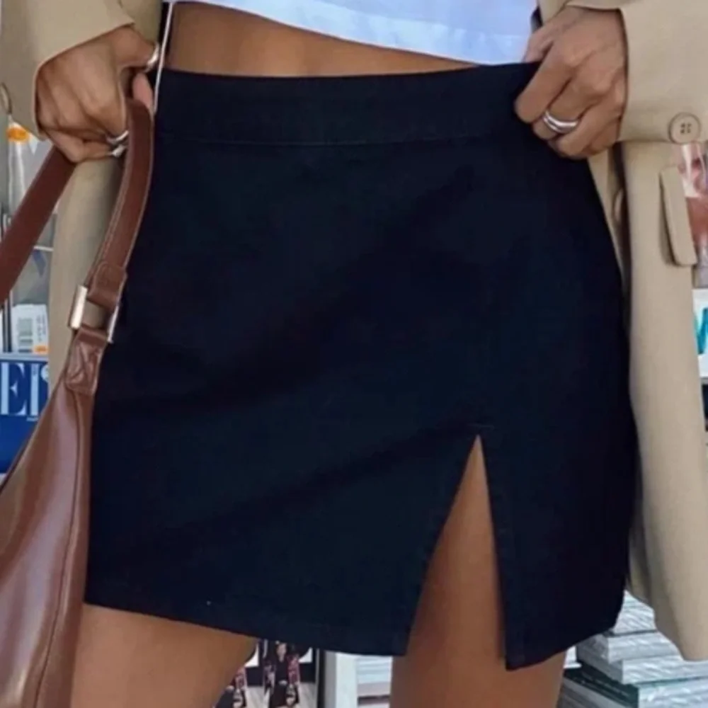 Lioness Womn M Black Denim 90s Y2K Grunge Side Slit High Waisted Lola Mini Skirt